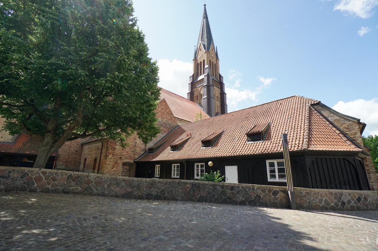 Ferienwohnung Schlei-Suite Шлезвиг Экстерьер фото